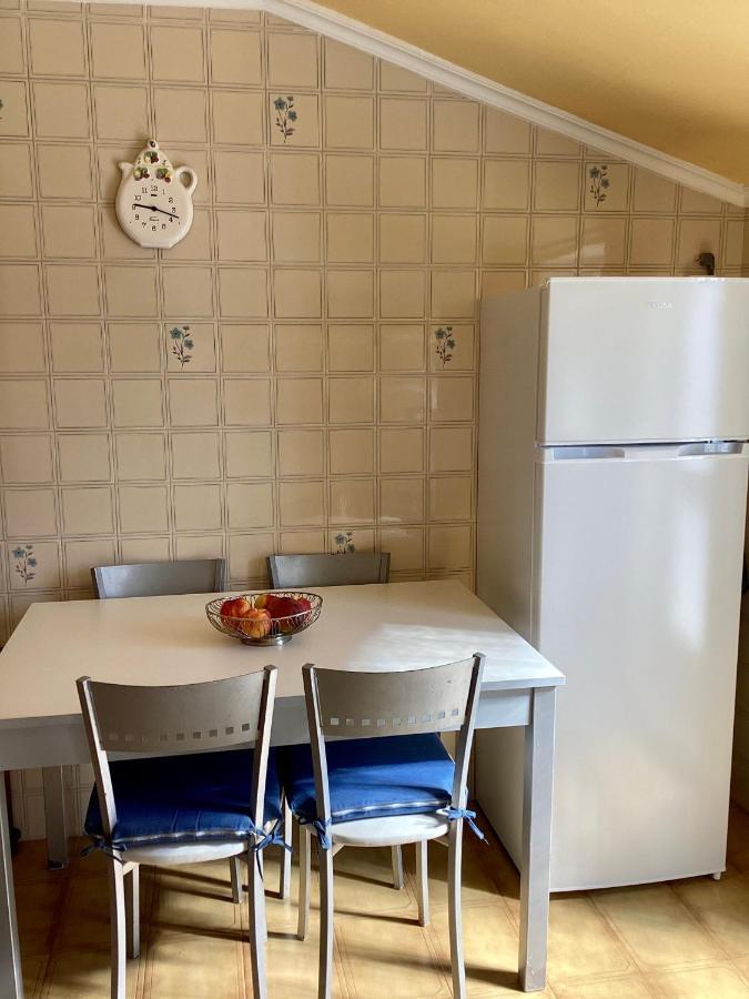 Atico Con Terraza Appartement O Grove Buitenkant foto
